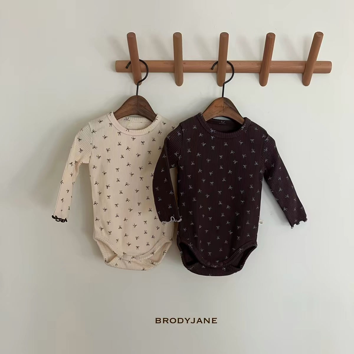 Korean Kidswear | Brody Jane Tiny Floral Ribbed Baby 4-Piece Set