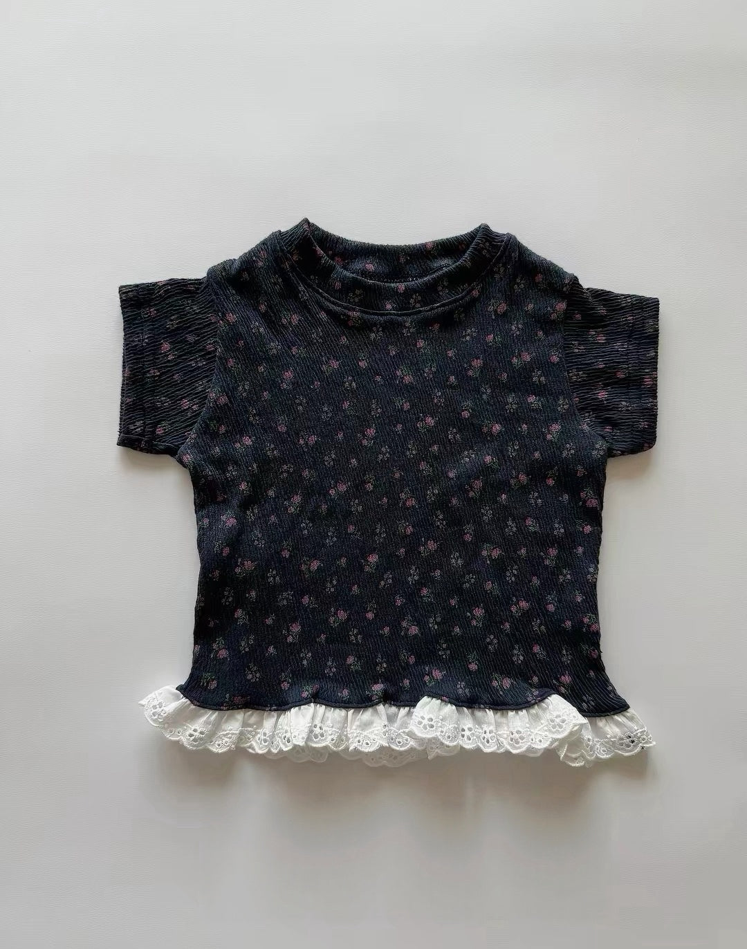 Korean Kidswear | Floral Lace Hem Ribbed Tee
