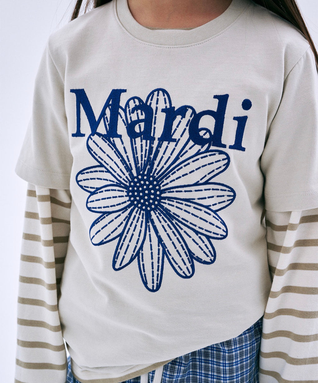 Mardi Mercredi KIDS TSHIRT FLOWERMARDI NEEDLEWORK_LIGHTBEIGE BLUE
