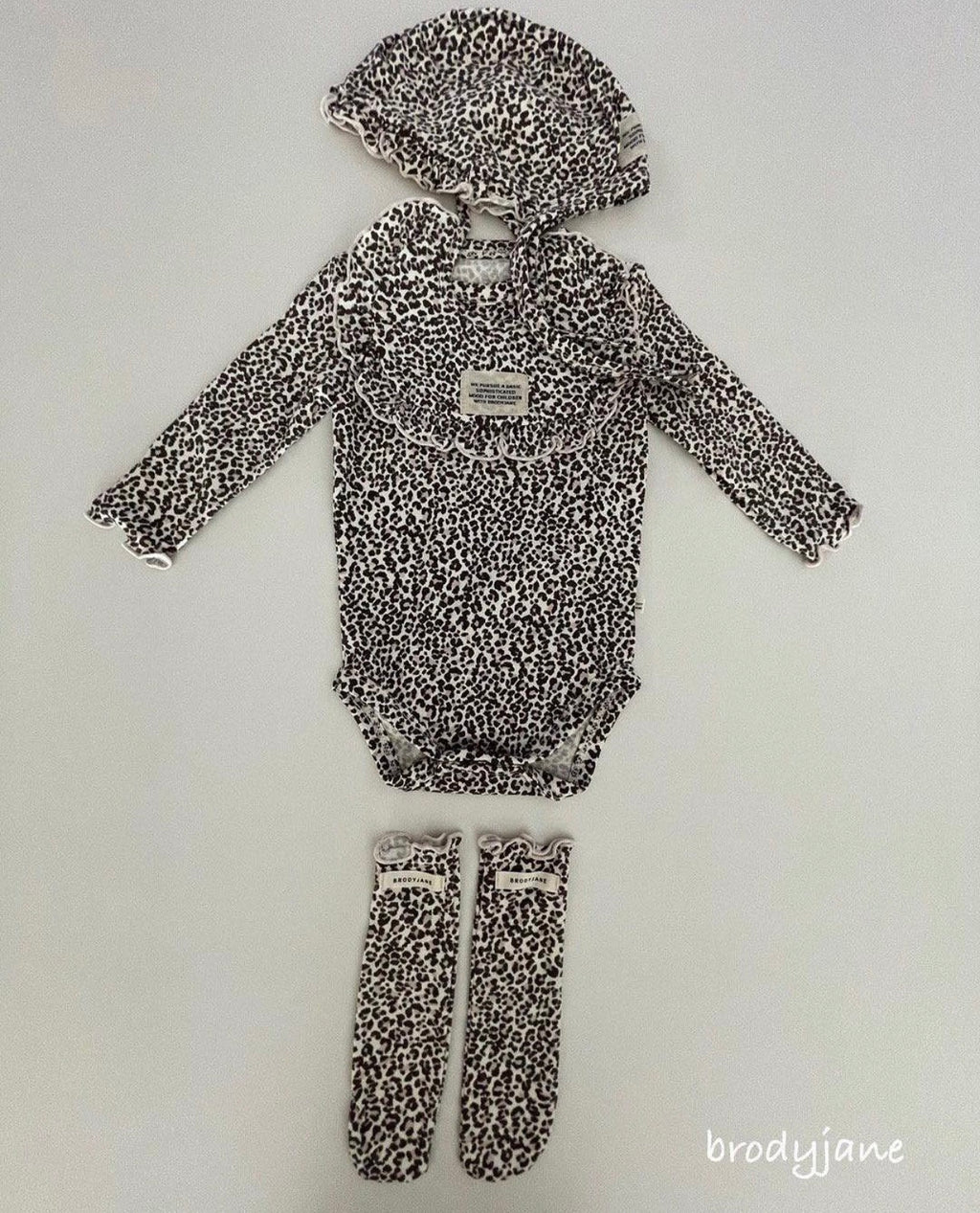 Korean Kidswear | BRODYJANE Baby Leopard Print 4-Piece Set