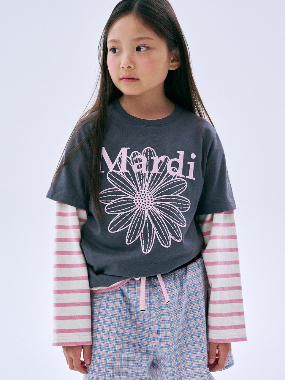 Mardi Mercredi Kids TSHIRT FlowerMardi NEEDLEWORK_CHARCOAL PINK