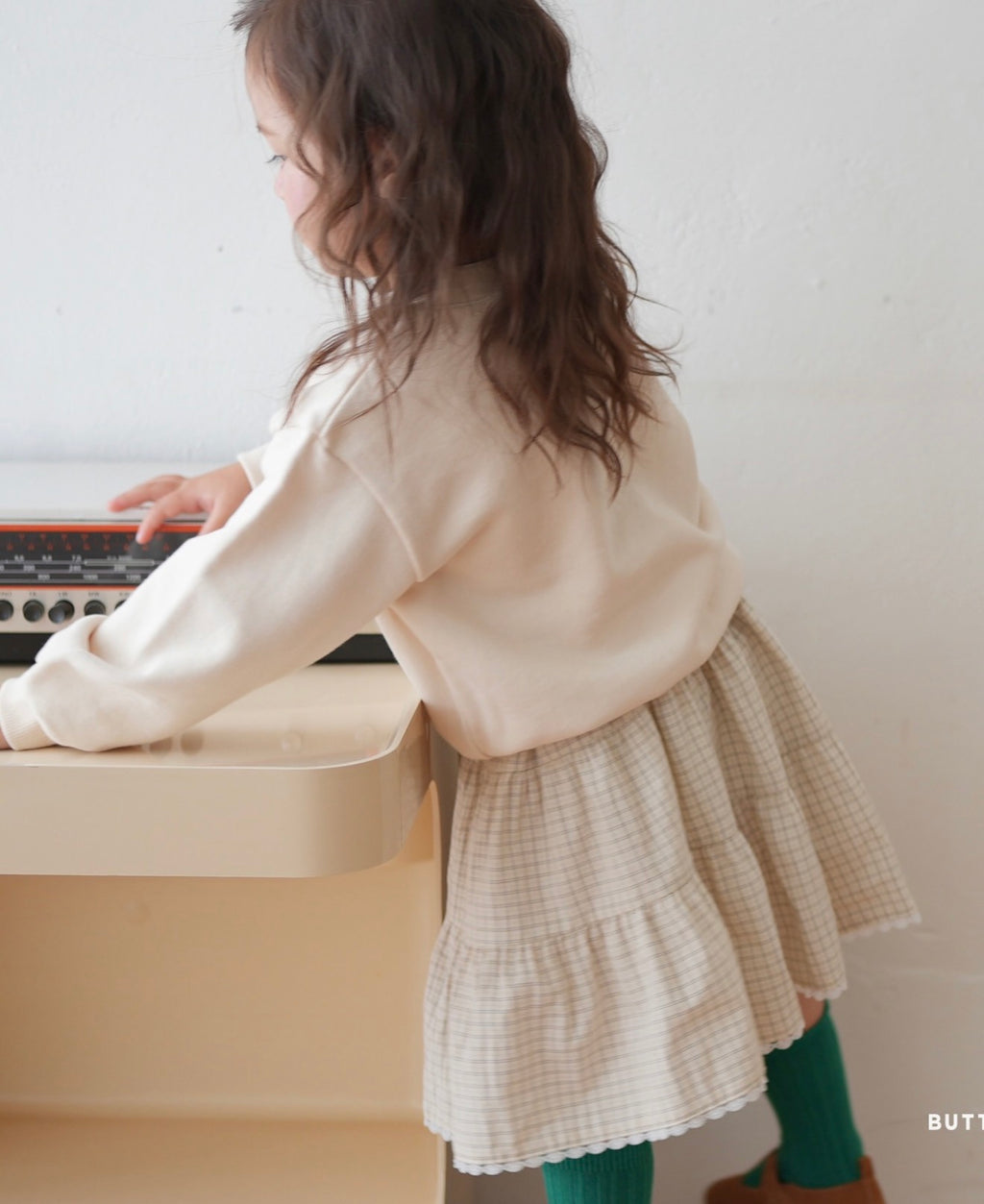 Korean Kidswear | Little Charm Lamb Graphic Sweatshirt