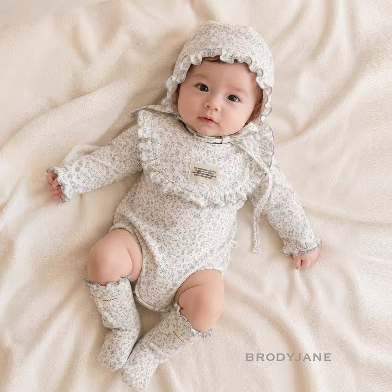 Korean Kidswear | Brody Jane Vintage Floral Baby 4-Piece Set