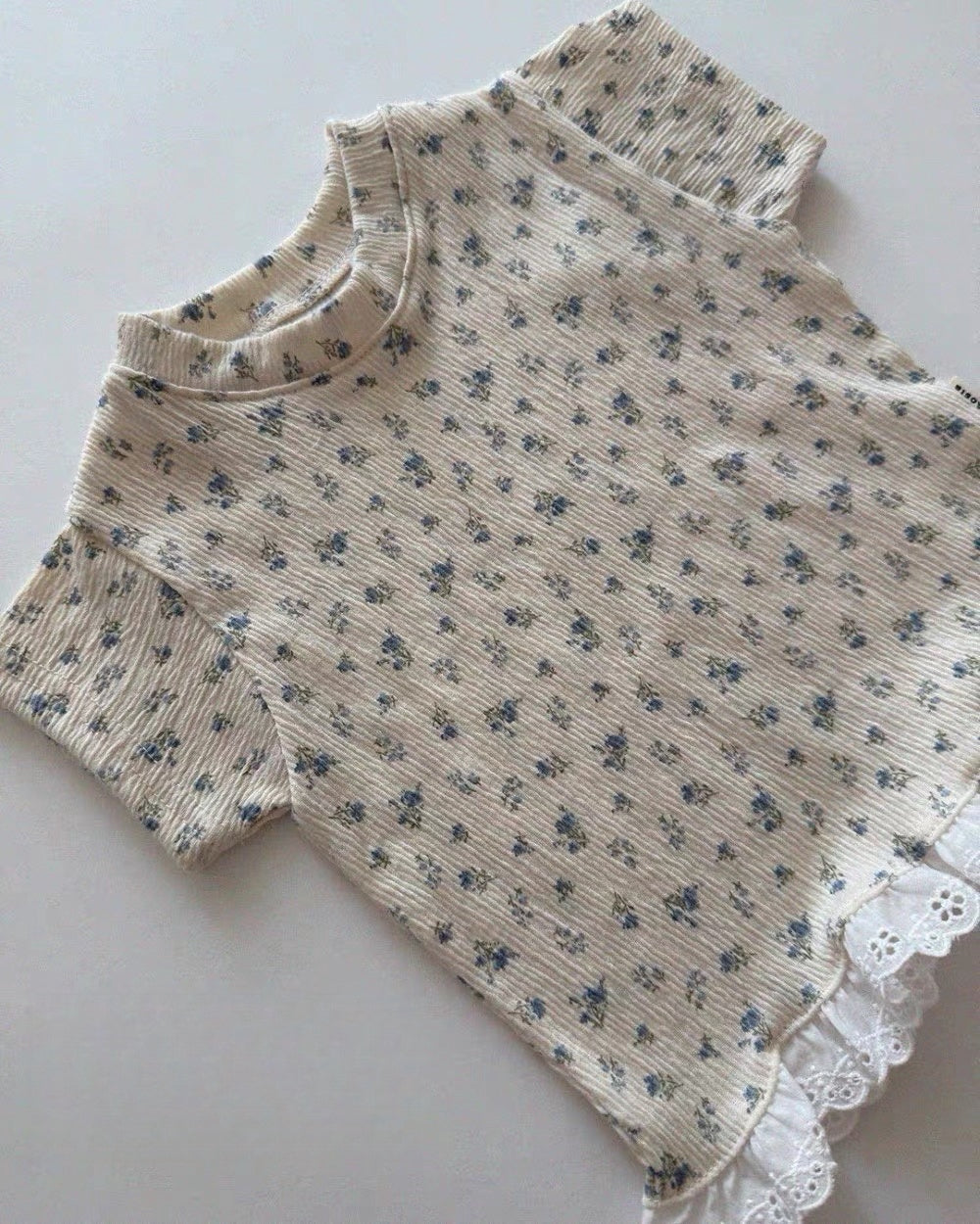 Korean Kidswear | Floral Lace Hem Ribbed Tee