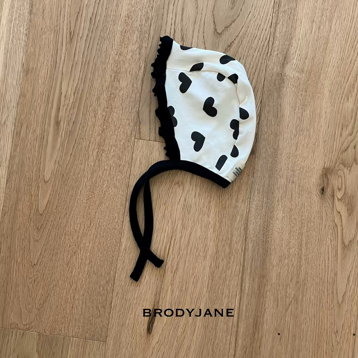 Korean Kidswear | Brody Jane Black Heart Baby 4-Piece Set
