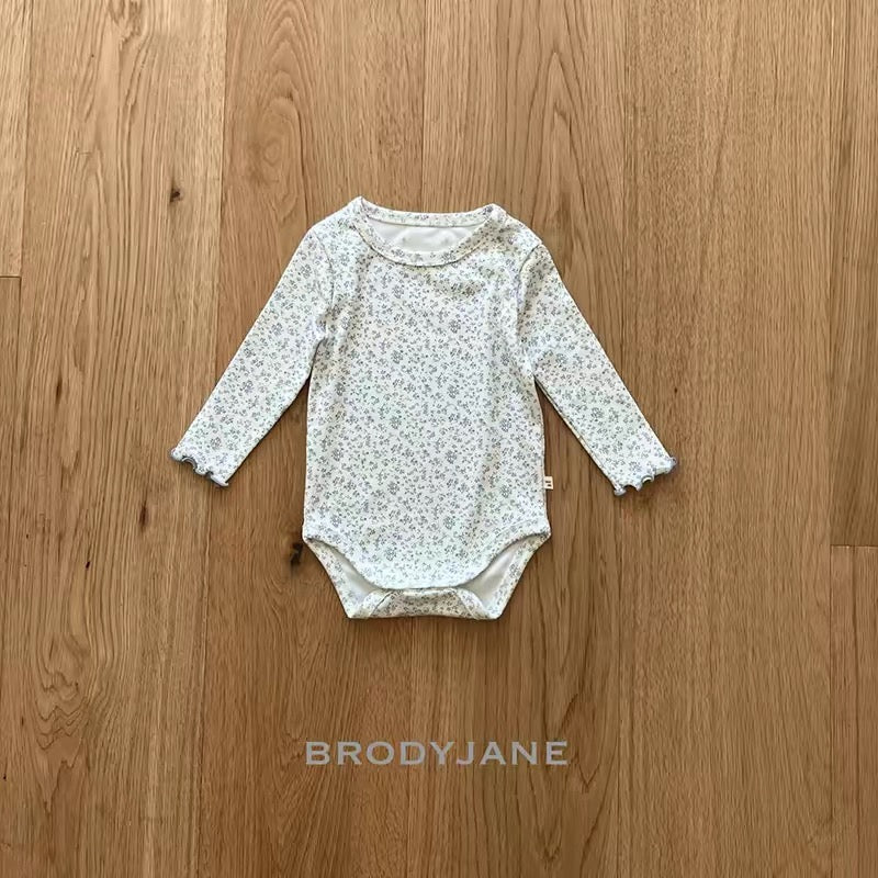 Korean Kidswear | Brody Jane Vintage Floral Baby 4-Piece Set