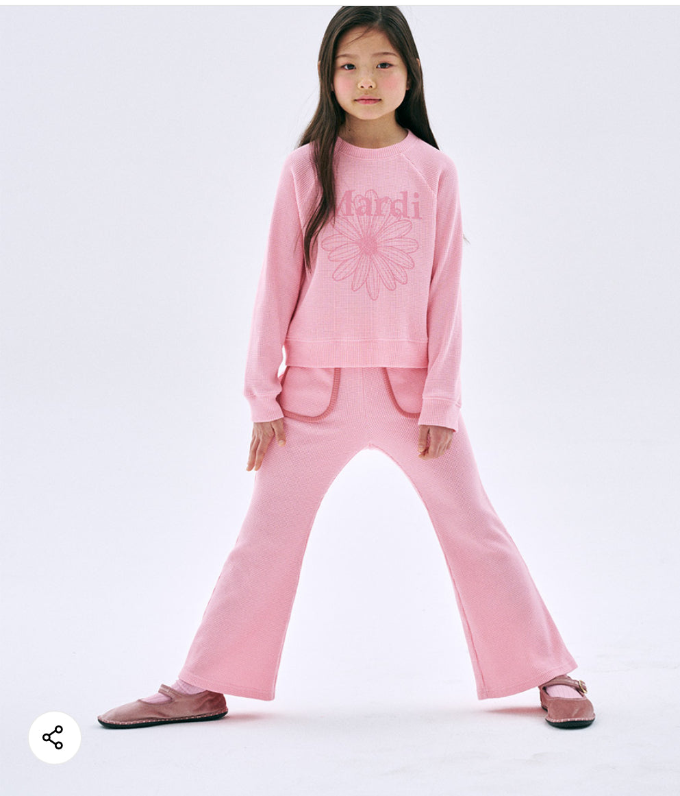 Mardi Mercredi Kids Waffle Raglan Sweatshirt – Pink alternate view 2 by Mini Kelly