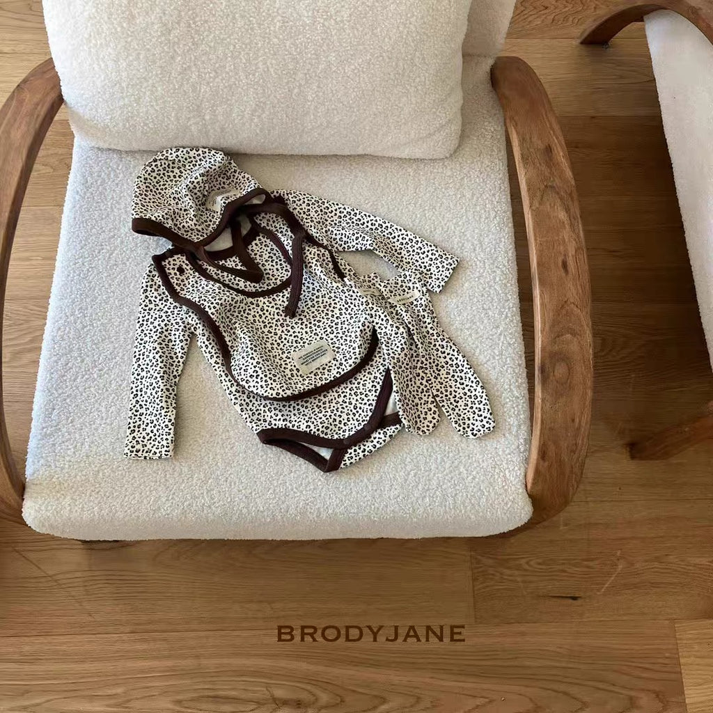 Korean Kidswear | BRODYJANE Baby Leopard Print 4-Piece Set