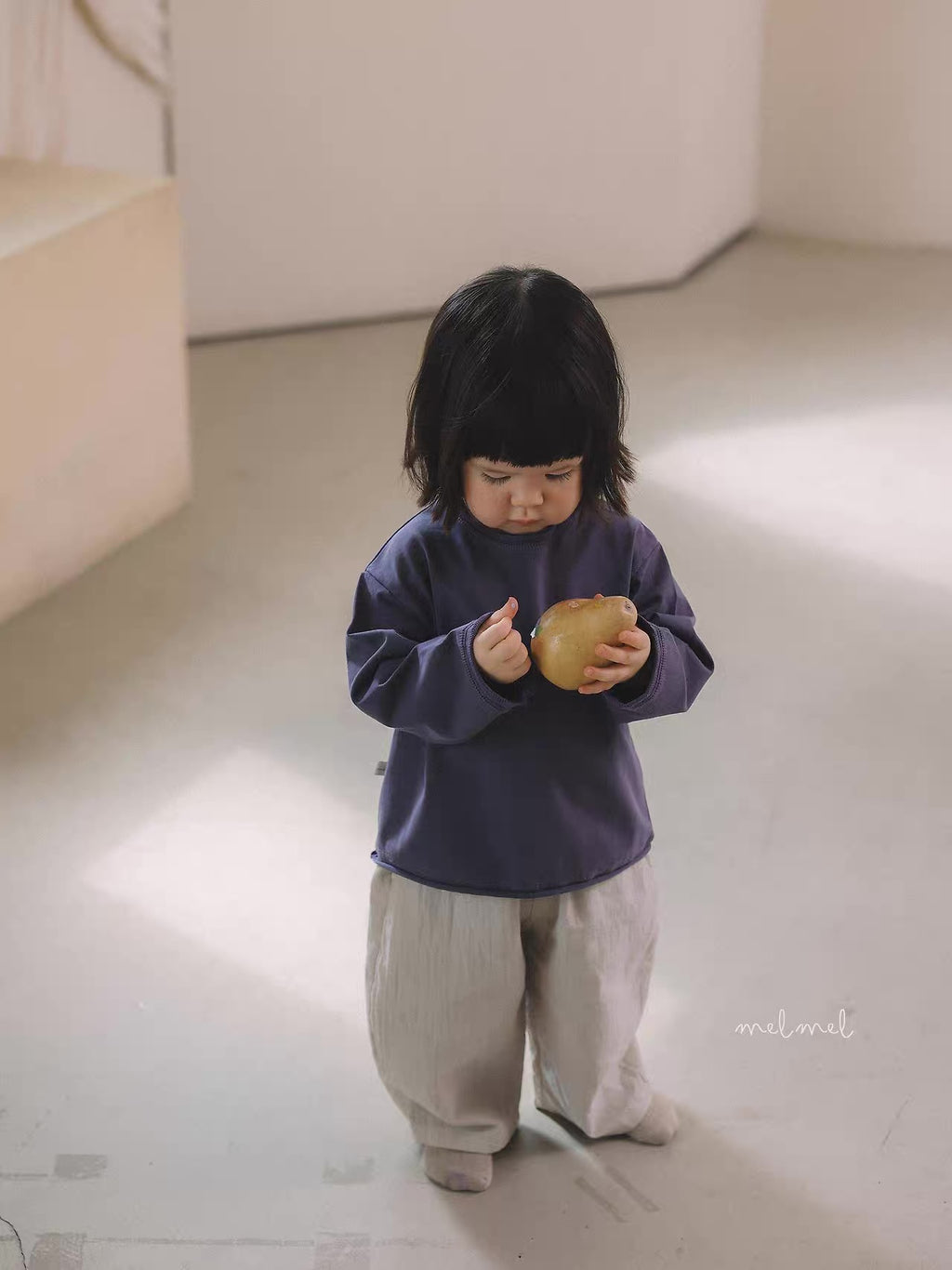Korean Kidswear Relaxed Wide-Leg Pants – Beige / Charcoal